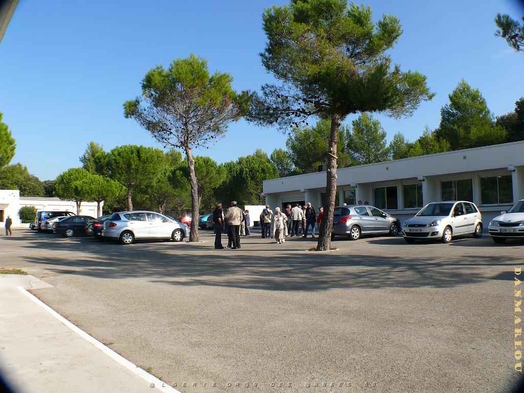 REPORTAGES NIMES 3 OCTOBRE 2010 PATRONAGE DE MARAVAL  (5).JPG
